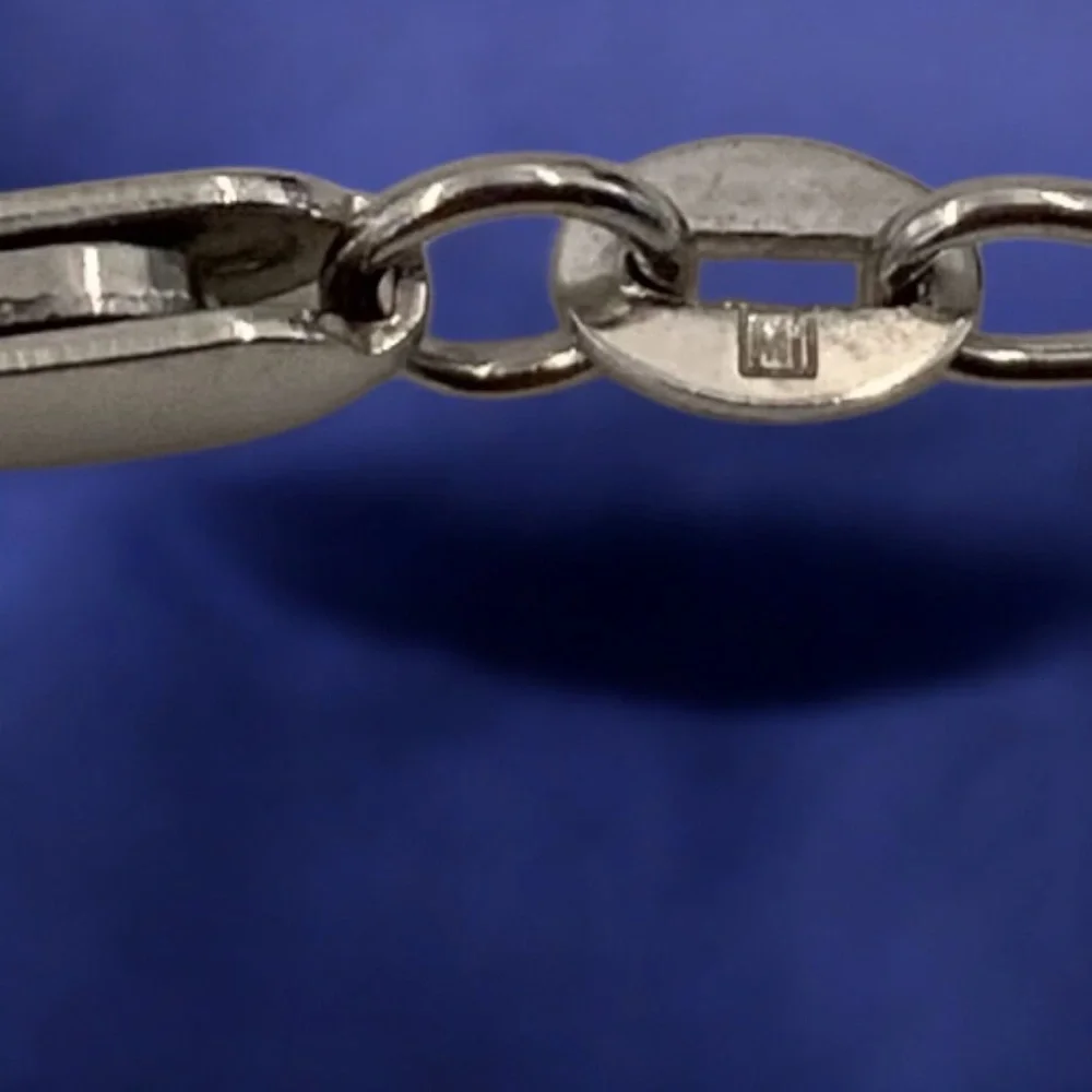 18k White Gold Diamond Heart Pendant Necklace, Milan Italy 750 Gold, 18” Chain - Picture 9 of 14